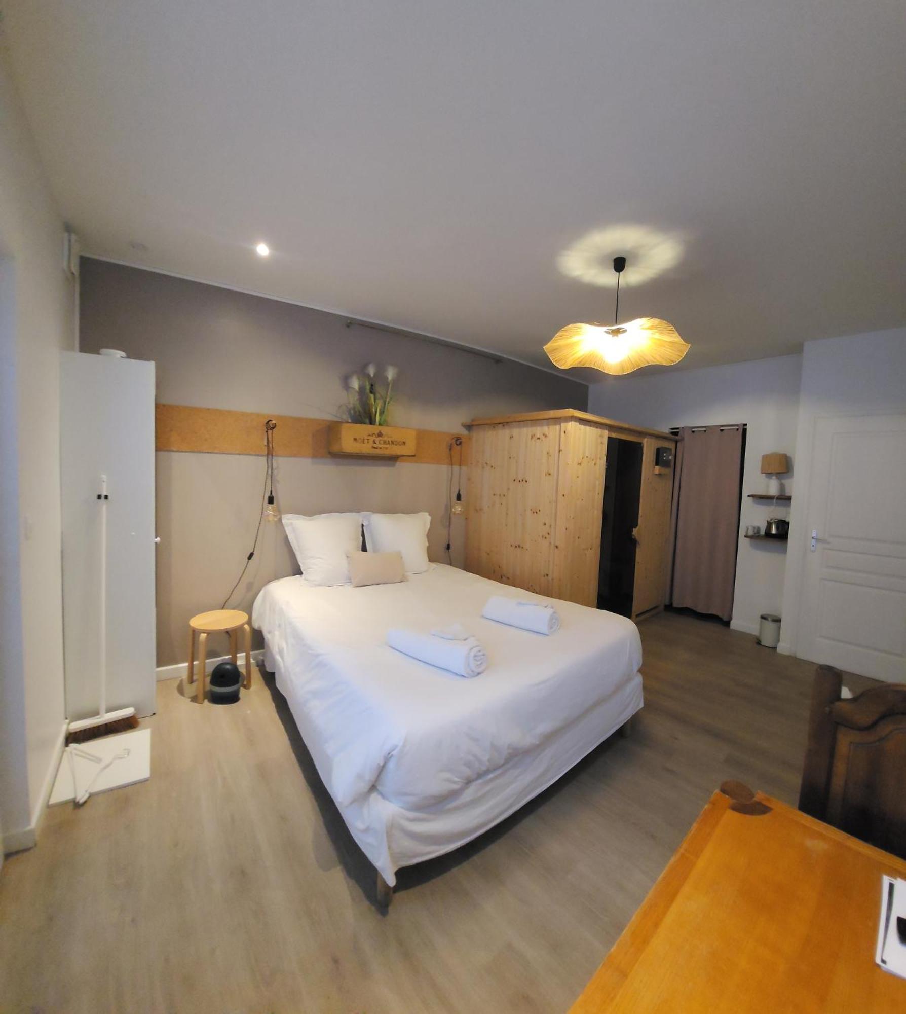 Chambres Privees Hyper-Centre Epernay Lit 160X200Cm Dış mekan fotoğraf